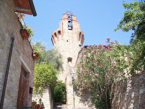 Castiglion del Fosco - Achthoekige toren